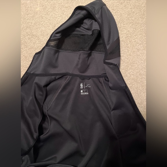 nike dri fit basketball zip up sweatshirt Brooklyn Nets NBA size small - Picture 5 of 6